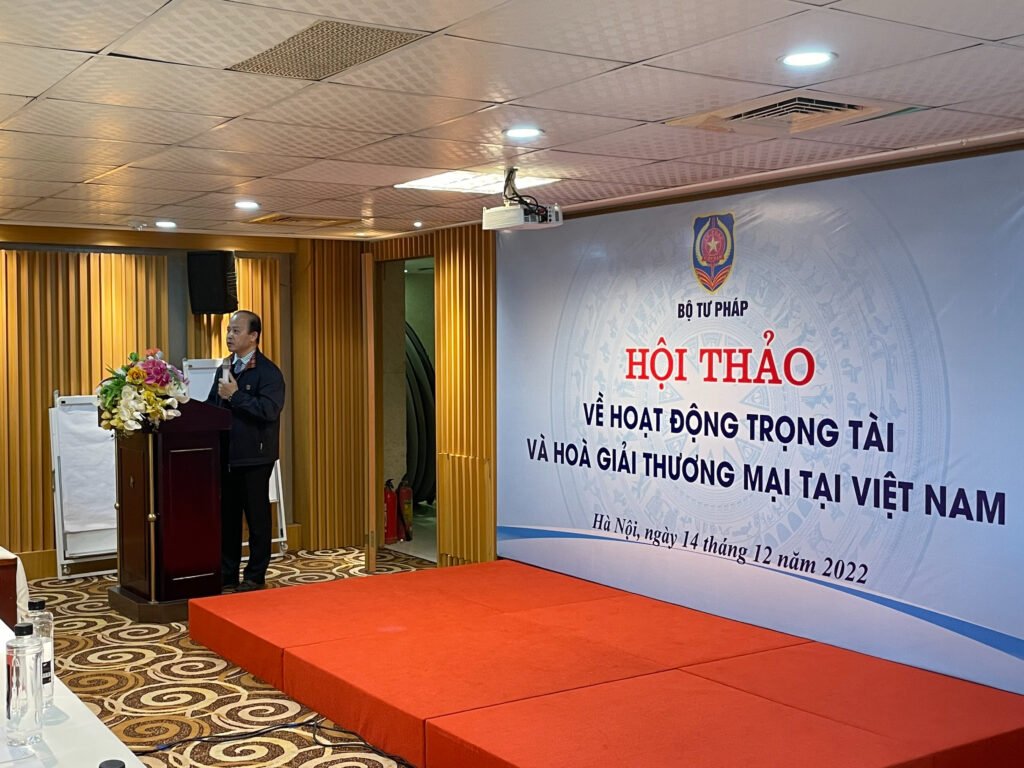 LS, HGV Nguyễn Hưng Quang trình bày tại Hội thảo về hoạt động trọng tài và hòa giải thương mại tại Việt Nam ngày 14/12/2022
